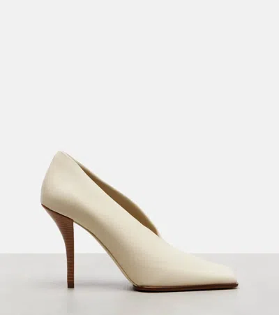 Alaïa Elegant 90mm Pumps In White