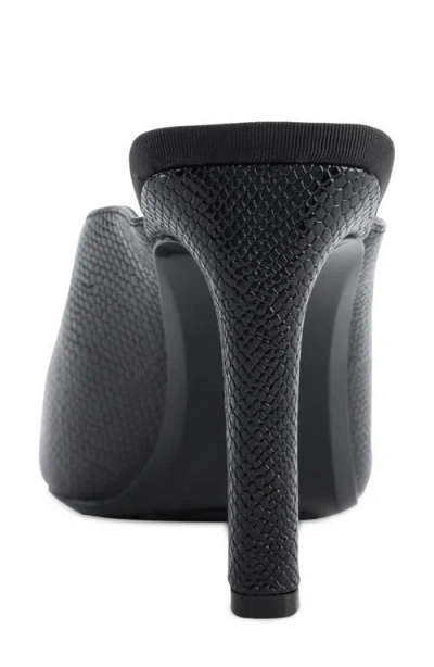 Dkny Cadena Mule In Black