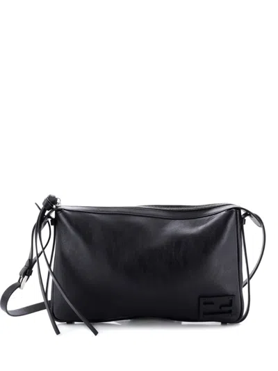 Pre-owned Fendi Simply Leather Medium Shoulder Bag In Black