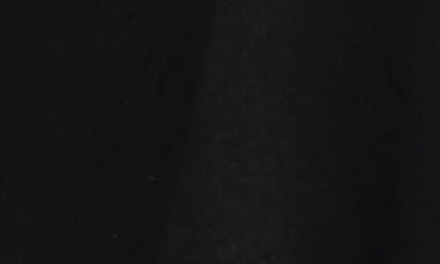 T Tahari Print Long Sleeve Crop Blouse In Black