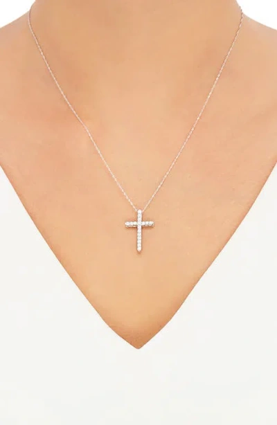 Frankie & Zoe 14k White Gold Diamond Cross Pendant Necklace In Gold