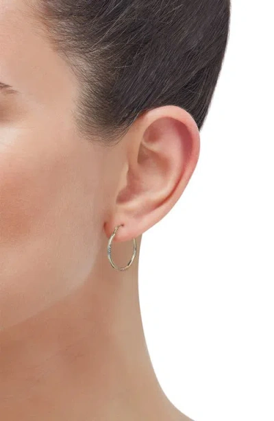 Frankie & Zoe Leaf Textured Hoop Earrings In Gold