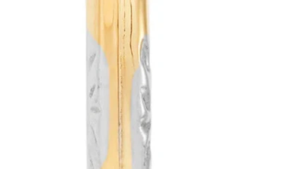 Frankie & Zoe Leaf Textured Hoop Earrings In Gold