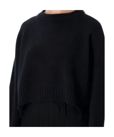 Low Classic Cropped Pullover Distressed Hemline In Black