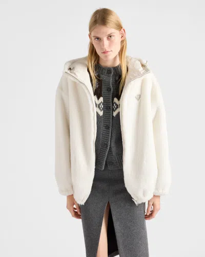 Prada Wendbare Aspen Jacke In Neutral