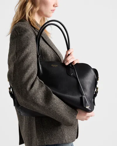 Prada Grosse Tote Bag Aus Leder In Black