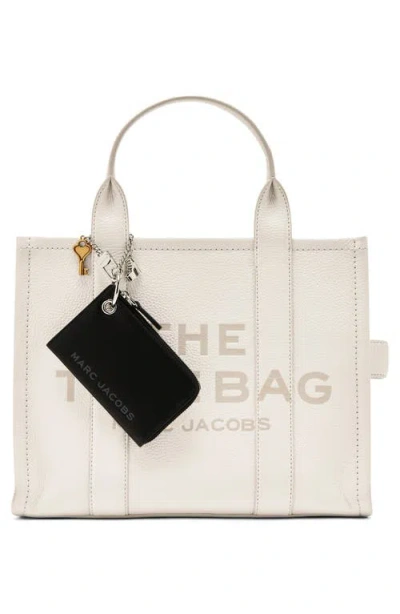 Marc Jacobs Zippered Wallet With Pendant In Black