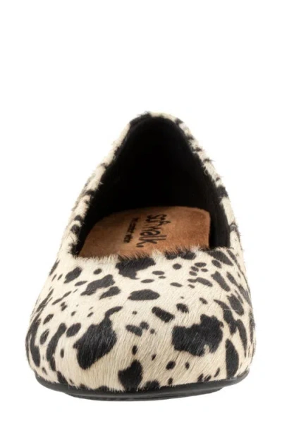 Softwalk Sonoma Ballet Flat In Animal Print