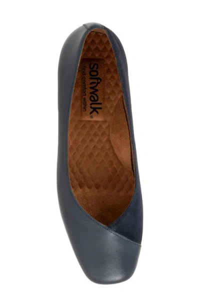 Softwalk ® Vina Flat In Black