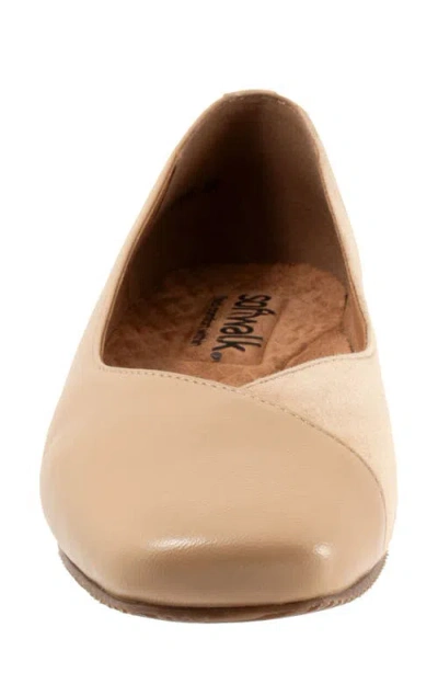Softwalk ® Vina Flat In Neutral