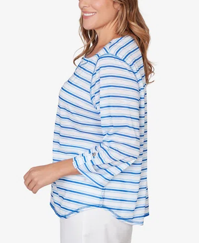 Hearts Of Palm Plus Size Printed 3/4 Sleeve Roll Tab Top In Multi