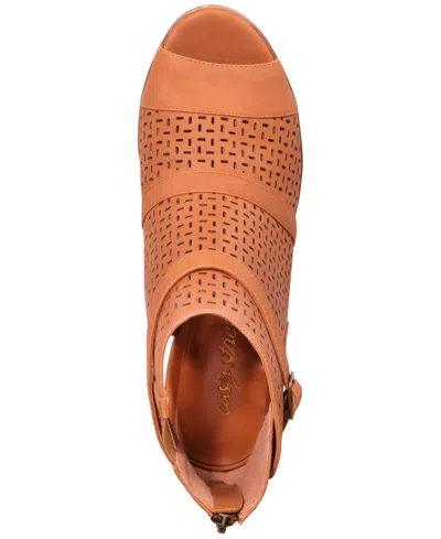 Easy Street Carrigan Sandals In Orange