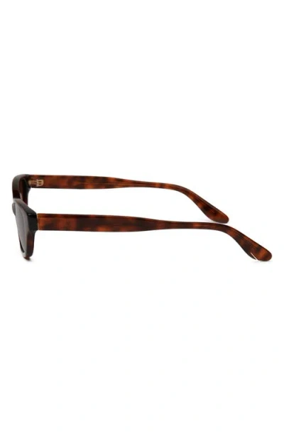 Dezi Gia Rectangular Gradient Sunglasses In Brown