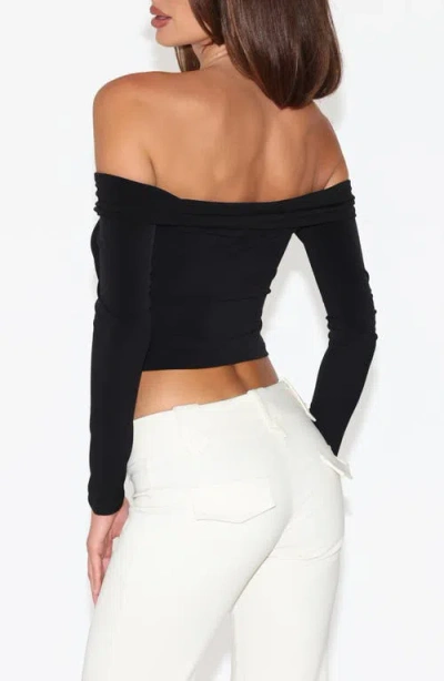 Tiger Mist Jenesis Off The Shoulder Crop Top In Black