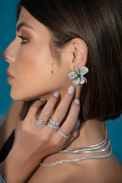 Gemma Azzurro Fleur Pave Emerald Flower Earrings In Metallic