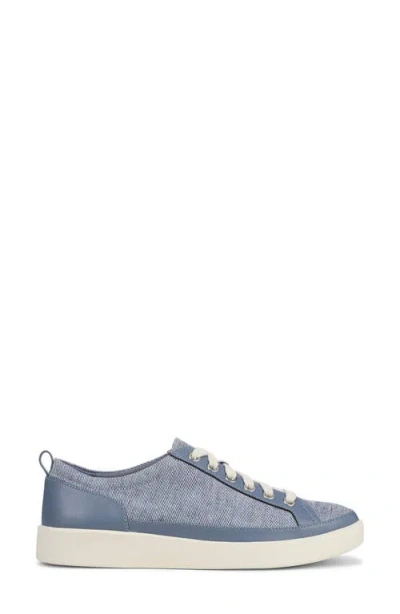 Vionic Winny Low Top Sneaker In Blue