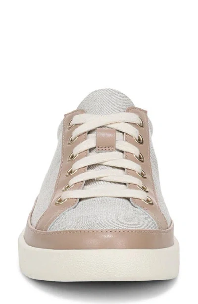 Vionic Winny Low Top Sneaker In Multi