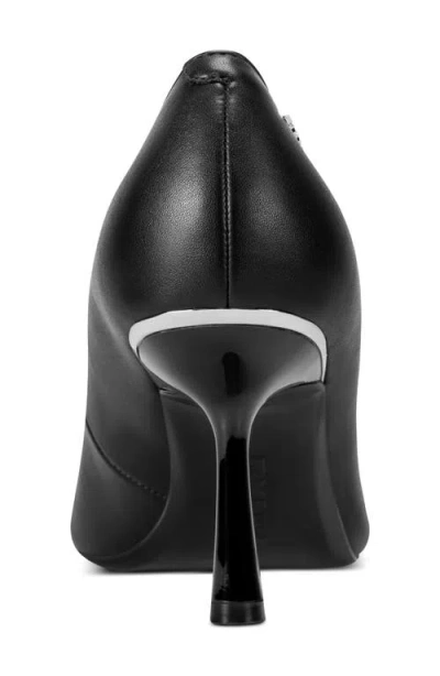 Dkny Natrona Pump In Black