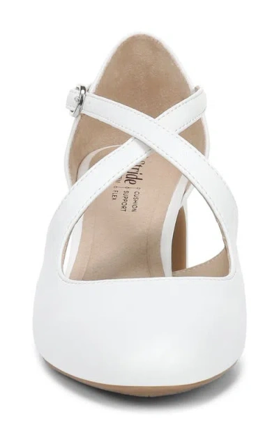Lifestride Tracy Pump In White