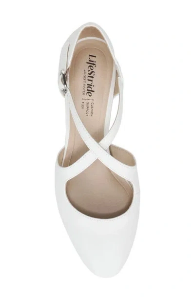 Lifestride Tracy Pump In White