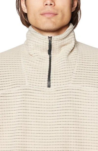 Mountain Hardwear Summit Grid Big Grid Half Zip Pullover In Neutral