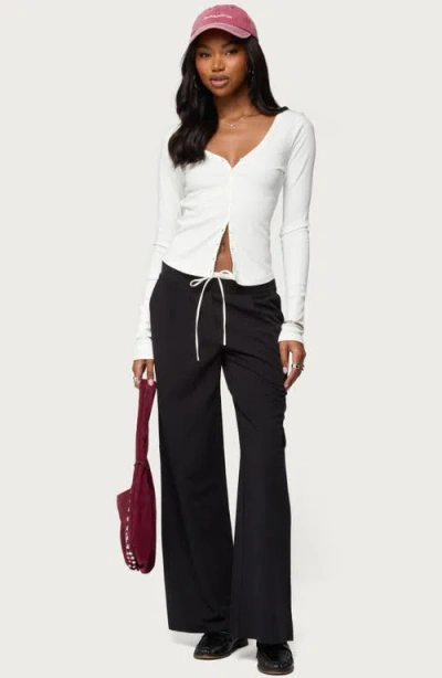 Edikted Tanya Fitted V-neck Cardigan In White