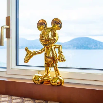 Leblon Delienne Mickey Mouse Welcome Figurine In Gold