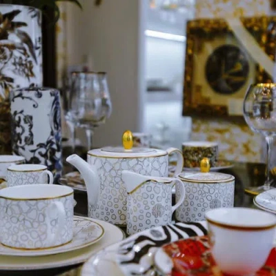 Cavalli Classic Tea And Coffee Pot In White