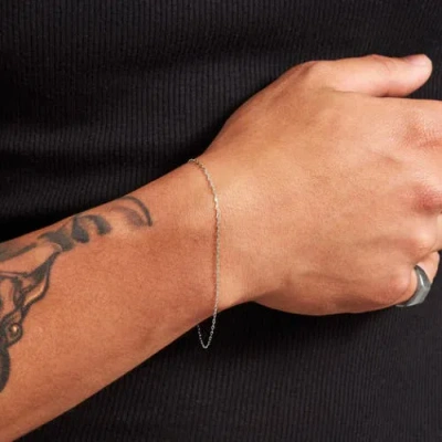 7879 Cable Chain Bracelet In Metallic