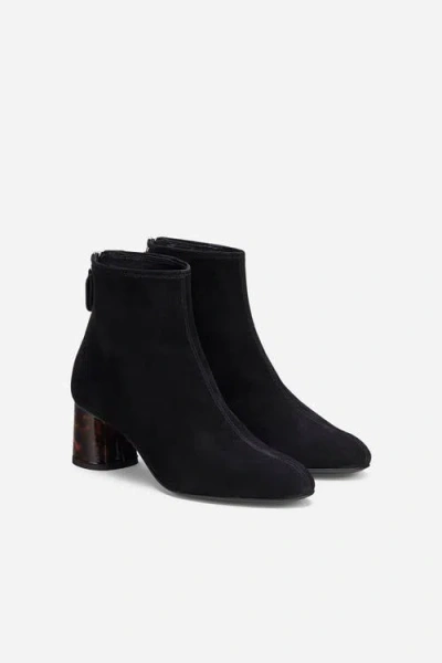Agl Attilio Giusti Leombruni Agl Veta Precious Ankle Boot With Heel In Black