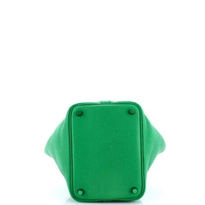 Pre-owned Hermes  Hermes Monochrome Picotin Lock Bag Clemence Pm In Green