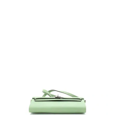 Pre-owned Hermes  Hermes Kelly To Go Wallet Evercolor In Green