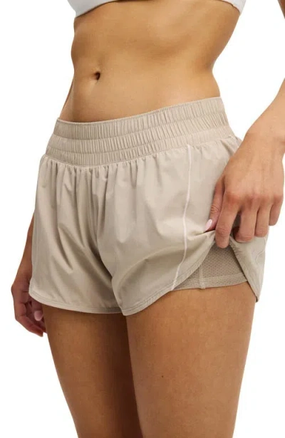 Cotton On Body Active Curve Hem Short In Neutral