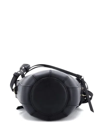 Pre-owned Chloé Sense Drawstring Leather Bucket Bag In Black