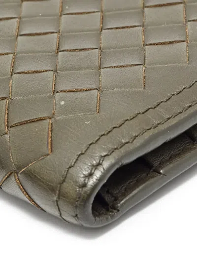 Pre-owned Bottega Veneta Intrecciato Leather Bifold Wallet In Green