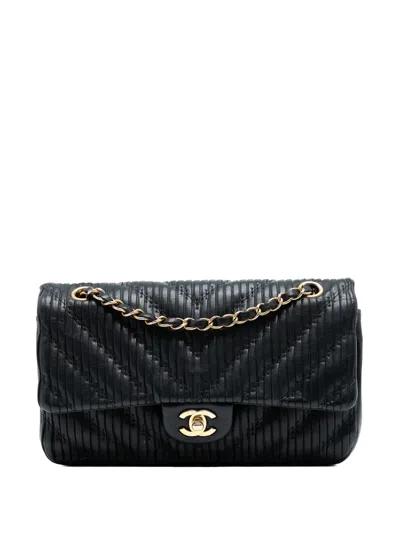 Pre-owned Chanel 2018 Medium Classic Chevron Calfskin Pleated Double Flap Shoulder Bag In Black