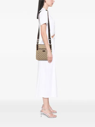 Pre-owned Gucci 2000-2015 Gg Canvas Crossbody Bag In Brown