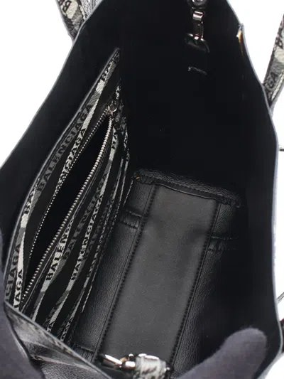 Pre-owned Balenciaga 2010-2025 Everyday Tote Satchel In Black