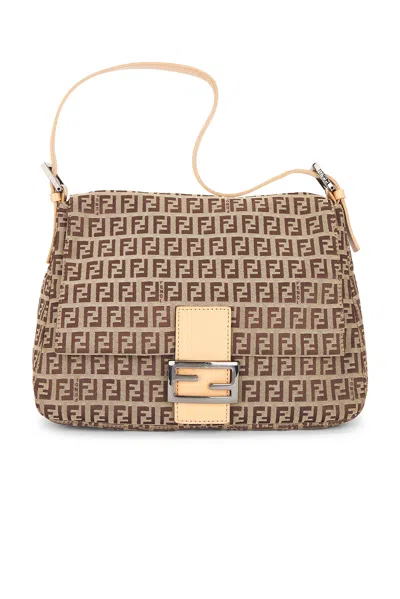 Pre-owned Fendi Zucchino Mama Baguette Shoulder Bag In Sand