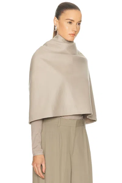Karen Arcanjo Hima Cape In White