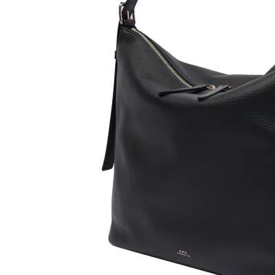 Apc Maxi Vera Shoulder Bag In Black