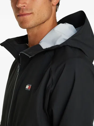 Tommy Jeans Zip-up Jacket In Black