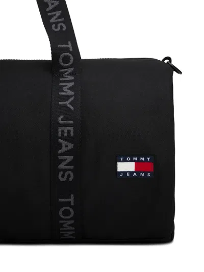 Tommy Jeans Logo-strap Duffle Bag In Black