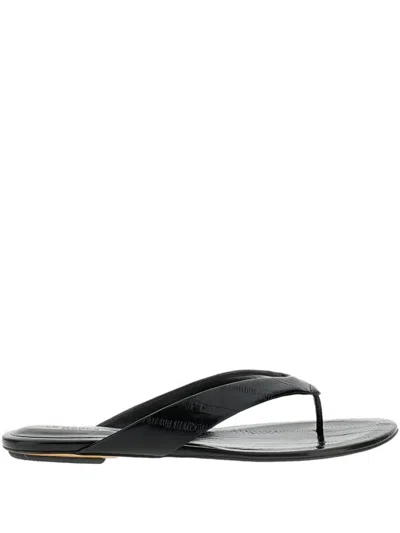 Le Monde Beryl Thong-strap Flat Sandals In Black