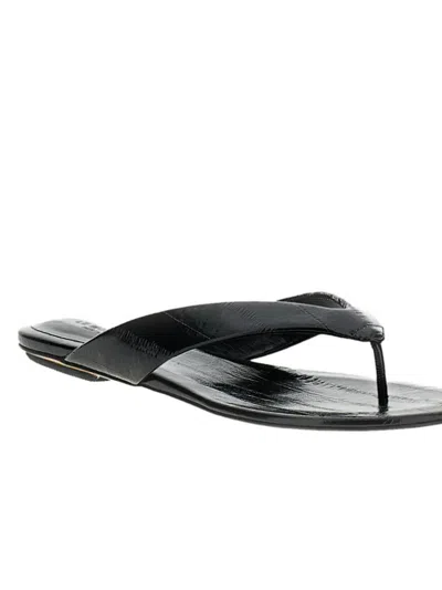 Le Monde Beryl Thong-strap Flat Sandals In Black