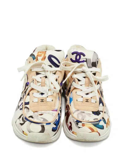 Pre-owned Chanel Signature Logo Sneakers In White