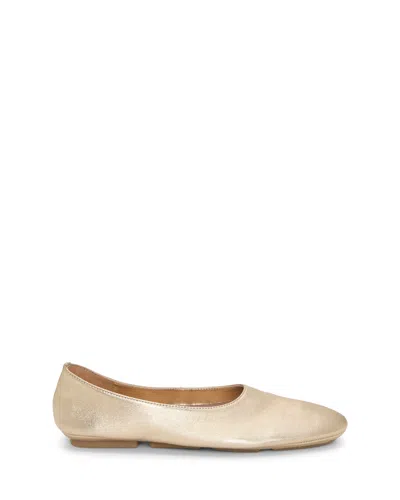 Vince Camuto Catisha Ballet Flat In White