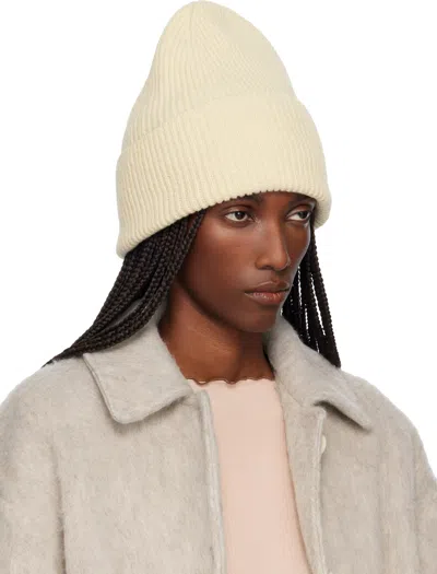 Baserange Off-white Mea Beanie In White