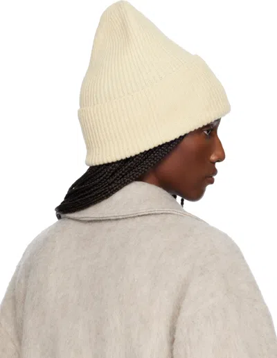 Baserange Off-white Mea Beanie In White