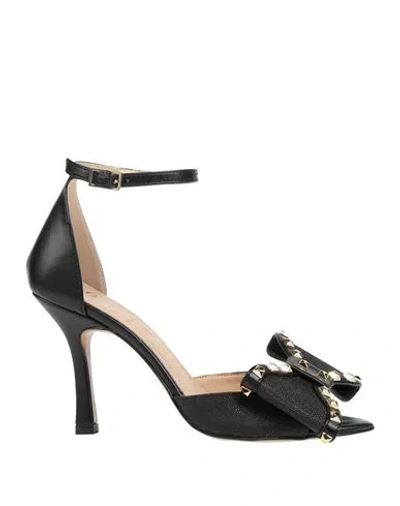 Ovyè Ovyé Woman Sandals Black Size 7 Leather, Textile Fibers In Black